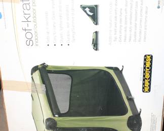 portable, collapsible dog crate