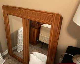 Wall mirror