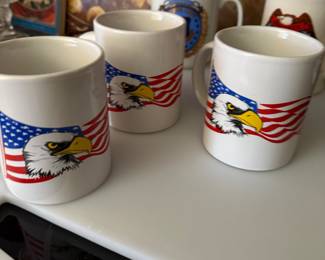 Eagle Mugs.🇱🇷