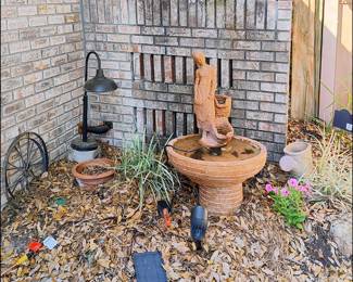 Fountain, Lighting, Statuary