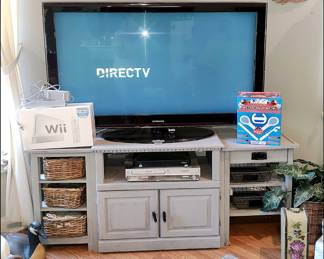 Large TV, Wii, Entertainment Stand