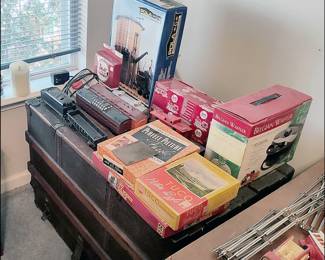 Old Model Railroad Items, Steamer Trunk, Wooden Jigsaw Puzzles