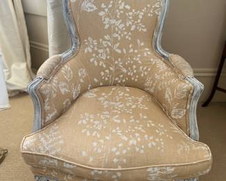 Beautiful French bergere in pale linen - other matching fabric items available. 