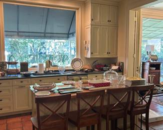 Kitchen items, bar stools…