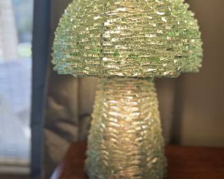 Fabulous mid century Italian glass lamp ❤️