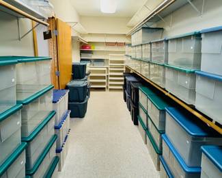 There is a very large selection of totes!