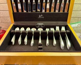 Alvin ‘Fashion Lane’ silver plate flatware set