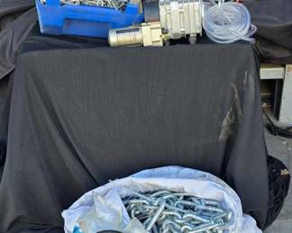 CT663RChains and More