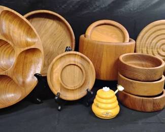 CT872Teakwood Serving Set