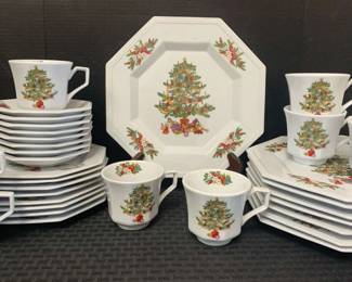 CT828Fairfield Christmas China