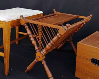 CT9113 Pieces Of Wooden Furniture