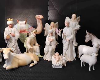 CT932VVintage Nativity Set By Artist Cybis