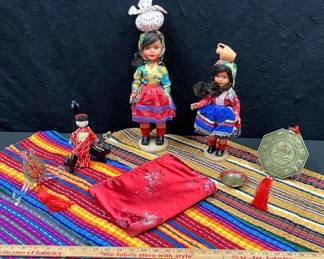 CT730International Dolls Objects