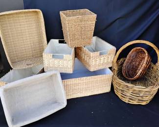 CT983Assorted Wooden Baskets