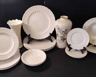 CT957Lenox Vases And Spode Dinnerware