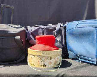 CT9154 Pieces Of Luggage