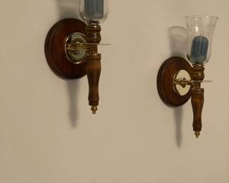 SET WOODEN CANDLE SCONCES 