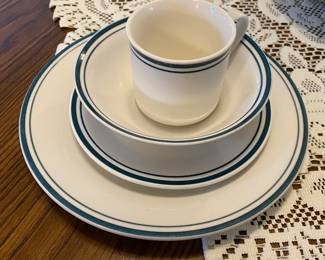 "TOTALLY TODAY" STONEWARE: SERVICE FOR 5 WITH EXTRAS