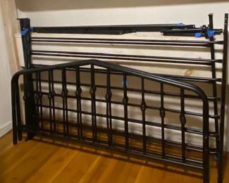 Black Metal Bed