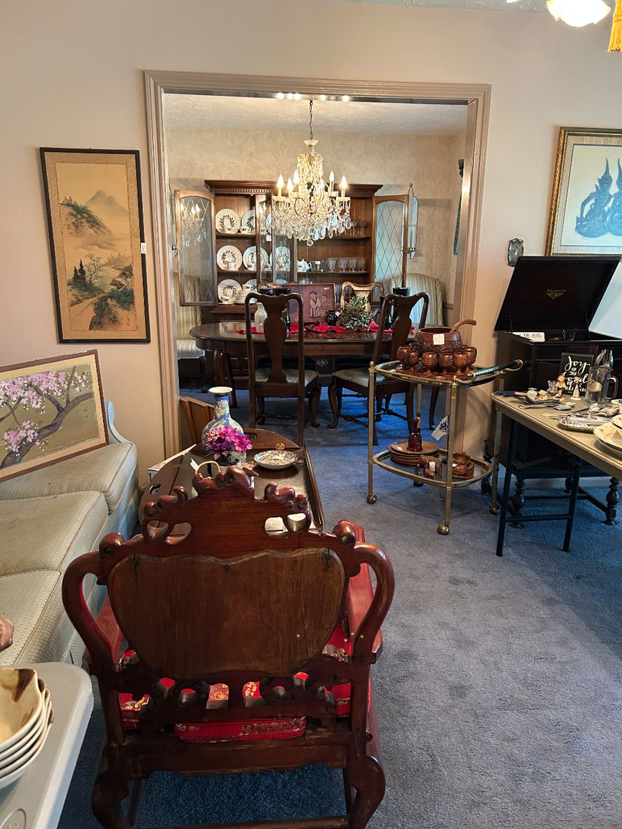 House full of vintage finds