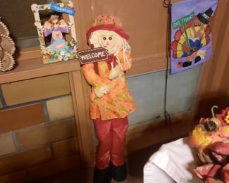 Flag Display small and large flags for every season and more. Decor.