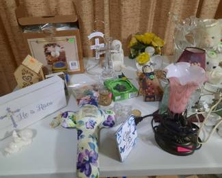 Christian decor. Hummingbird lamp.