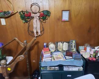 Quilt rack Candles, Christian books. Christmas decor. Puzzles.