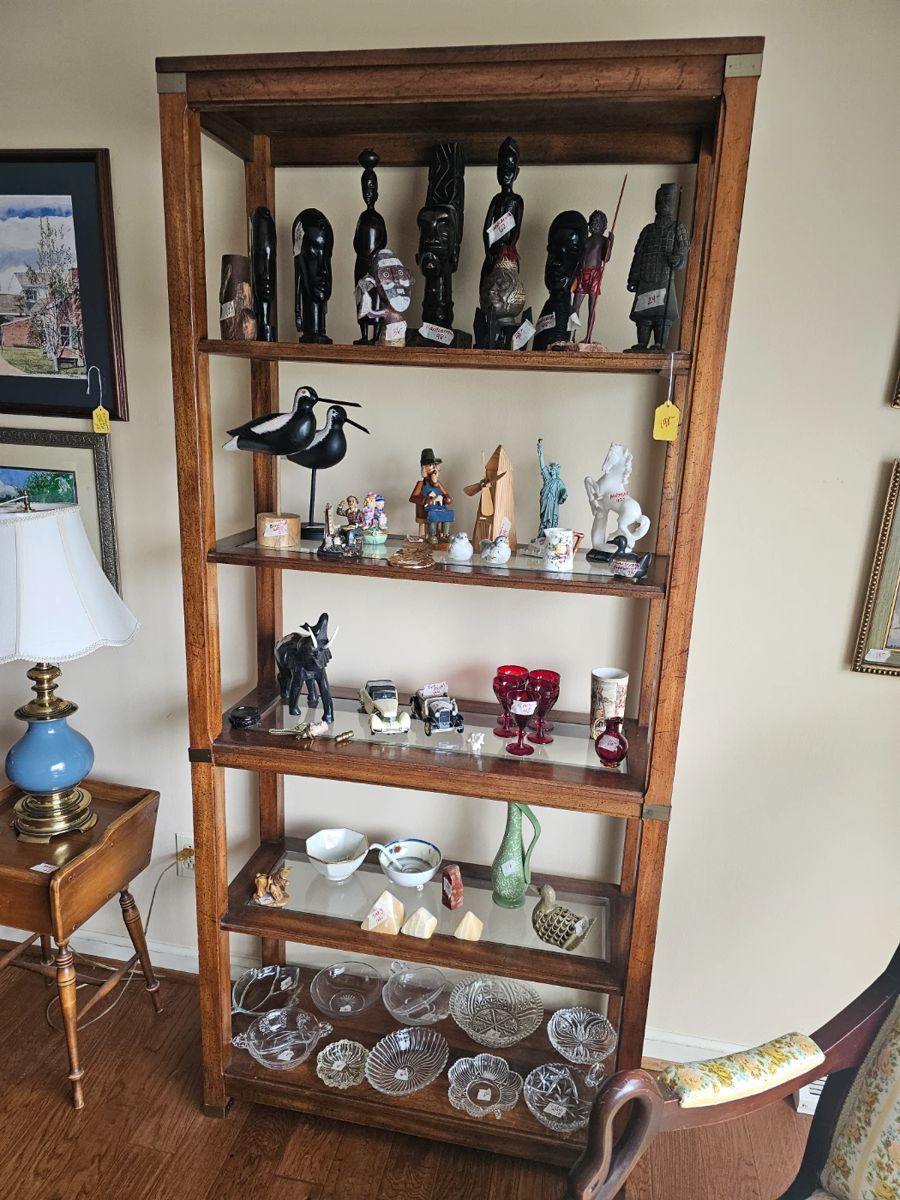 Beautiful Etagere Shelf