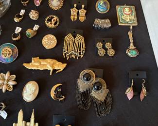 FASHION JEWELRY