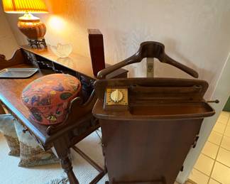 VINTAGE BUTLER STEAM PRESS