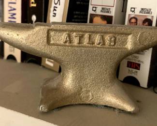 Vintage Atlas 1lb 1oz Anvil