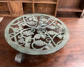 Metal Rolling Plant Stand 