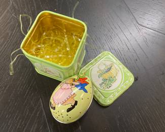 Tin Easter Egg Switzerland Made Art by Lynn Gates Bredeson & Tin