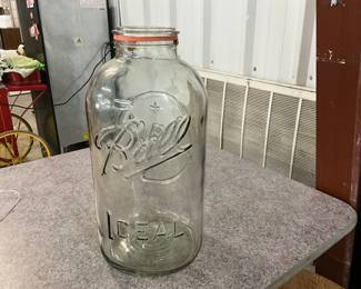 Ideal Ball Glass Mason Jar w/Eagle & Star