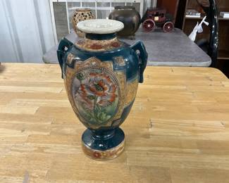 Japanese Satsuma Ware Style Vase 