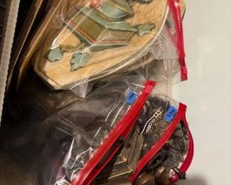 HOMCO Mid Century wall art. 