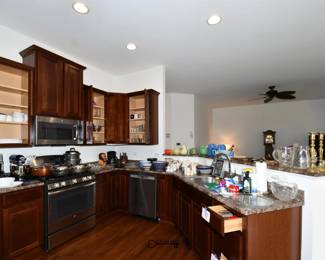 082Kitchen