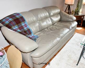 066Living Room