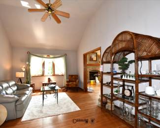 046Living Room