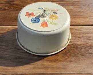 Vintage Metal Cake Cover