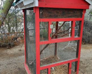 Outdoor small bird enclosure