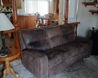 Electric Reclining Couch