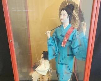 PPE169 - Vintage Mother and Child Dolls with Case