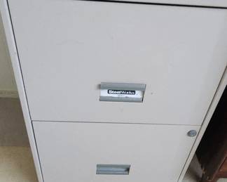 PPE009 - 2-Drawer Metal File Cabinet 
