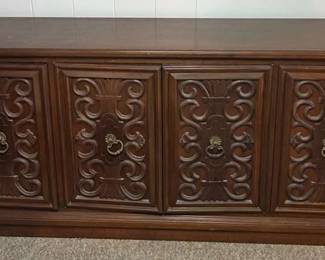 PPE258- China Cabinet 