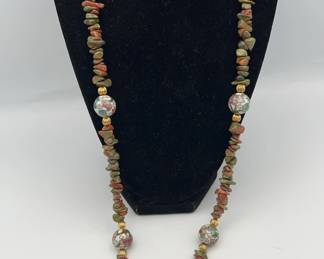 PPE414-Beautiful Beaded Necklace