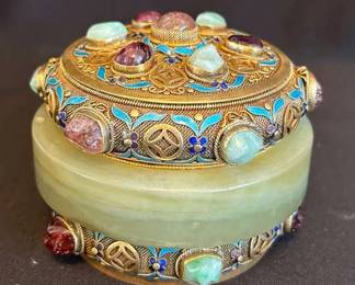 PPE313- Chinese Silver Enamel Pill Box 
