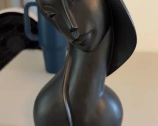 PPE058 Vintage Hand Carved Madonna