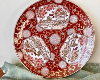 PPE146 Antique Hand Painted Gold Imari