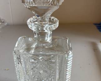 PPE078 Beautiful Vintage Crystal Decanter